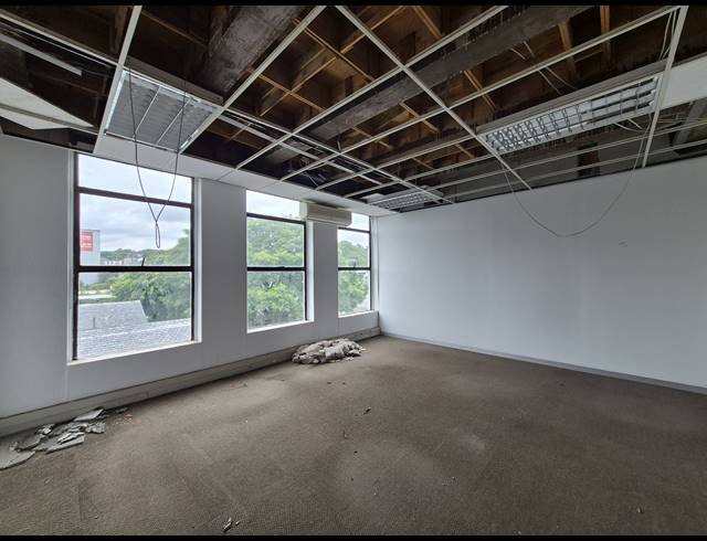 772M² OFFICE TO LET IN CRAIGHALL